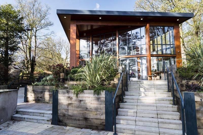 keswick information what is in the area walks places to eat pubs lake derwent water8